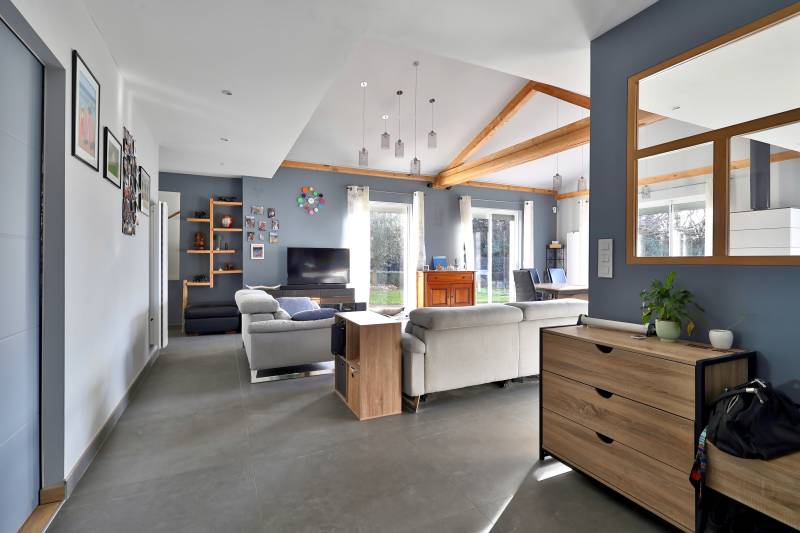 La Tour-de-Salvagny Maison de plain-pied 187 m² – Terrain 1504