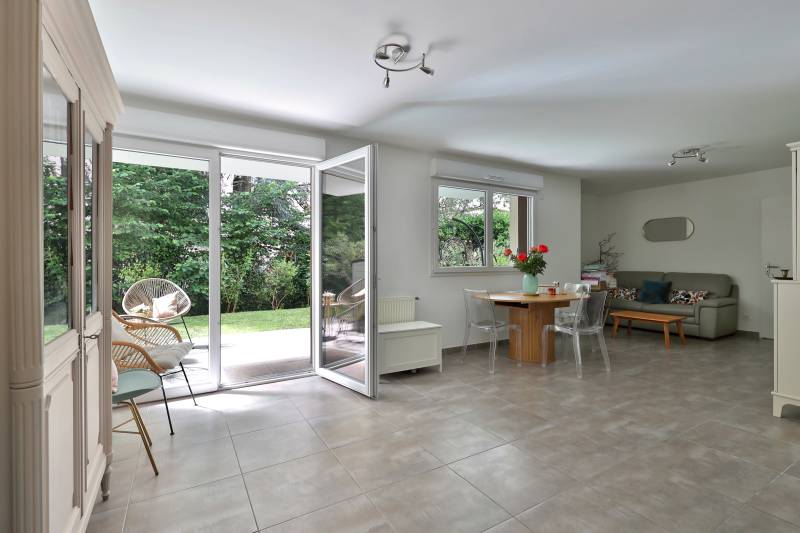 Champagne-au-Mont-d'Or - Appartement 3 pièces 68 m²