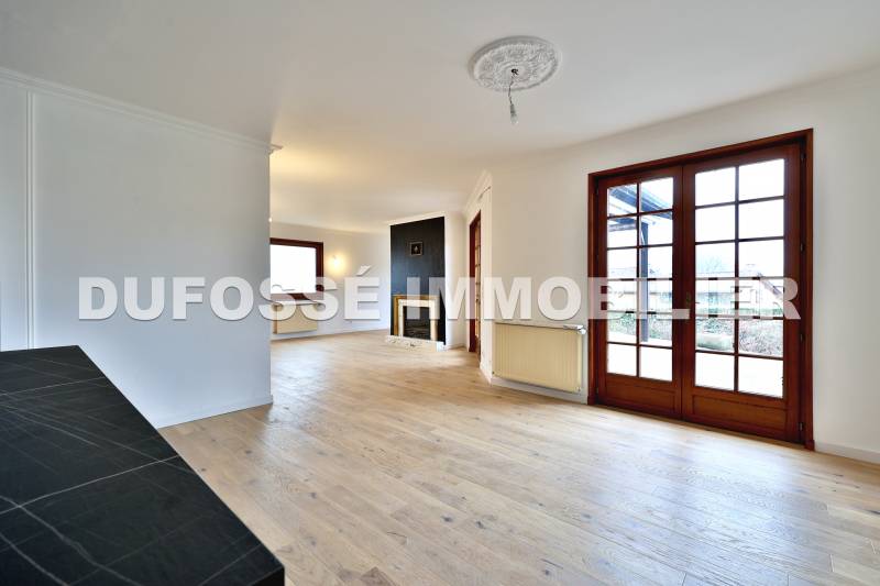 Cuisine ouverte sur le séjour