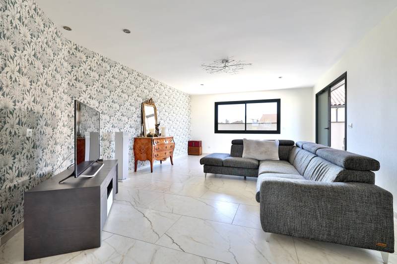 Modernité et confort pour cette maison récente