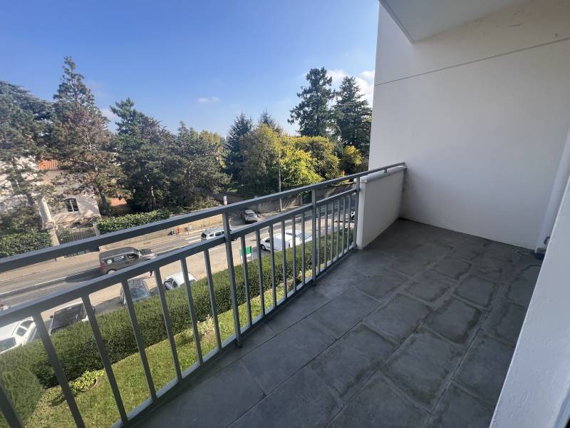 Tassin-la-Demi-Lune, centre, T4 traversant