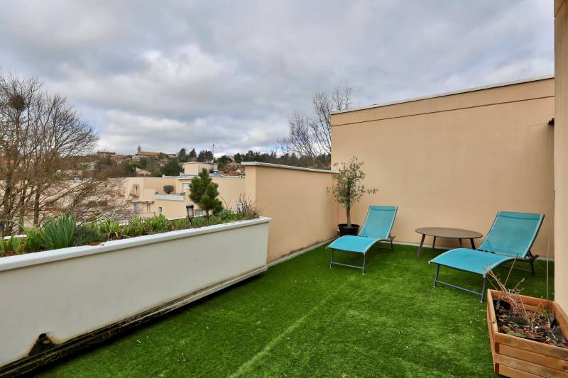 T5 112 m² dernier étage Terrasse 17 m²