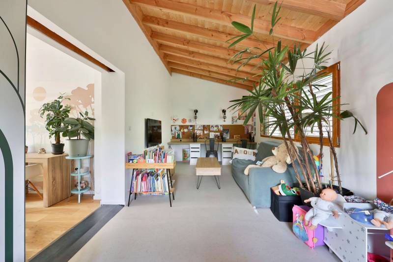 Lentilly - Villa d'architecte contemporaine avec piscine