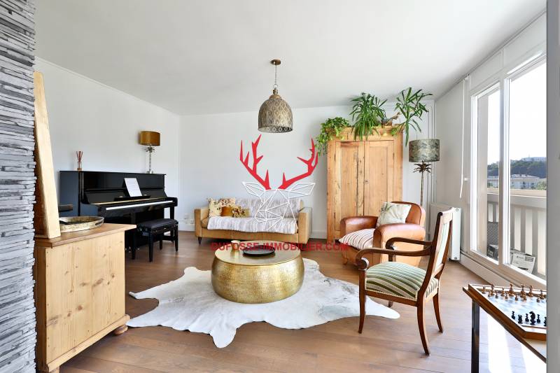 Appartement en étage élévé Lyon 05 Champvert