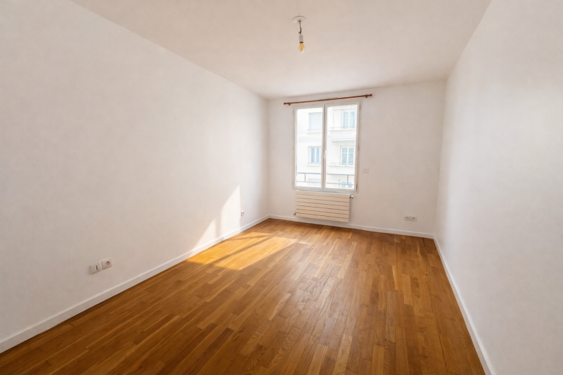 Lyon 03, spacieux T3 de 82 m2, proche centre commercial Part Dieu