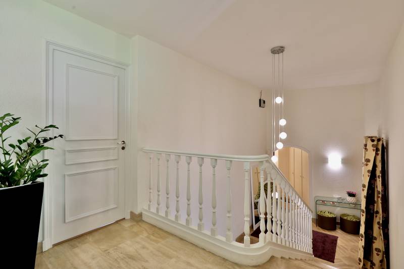 Maison et propriété d'exception dans les Monts d'Or, Limonest 6 chambres, grand jardin paysagé et piscine
