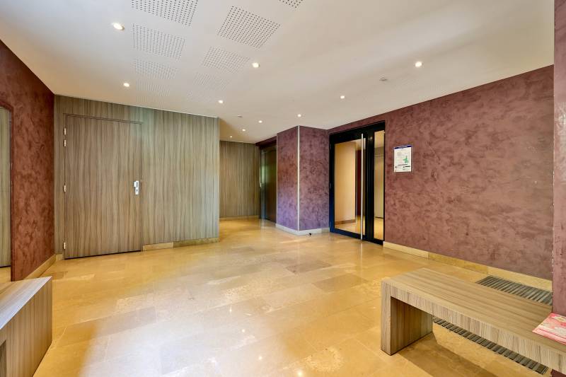 Écully centre T1 récent 28 m²