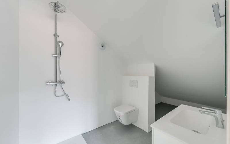 Salle d'eau 2 avec WC