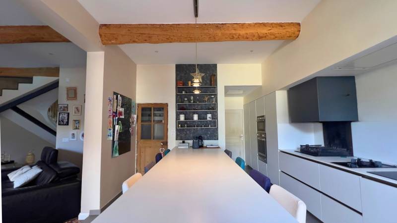 Maison de ville à Valros avec jardin et piscine