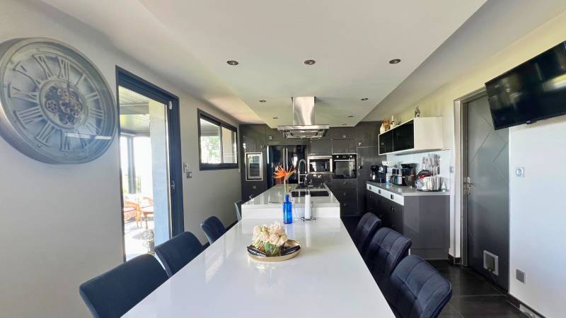 La-Redorte : Villa d’exception avec vue dégagée