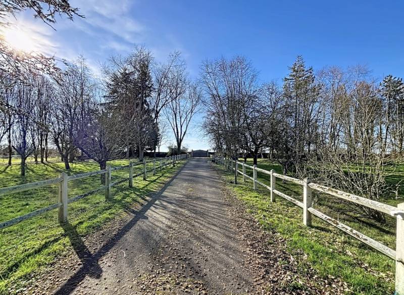 Domaine d'exception de 35 hectares au coeur de la Dombes