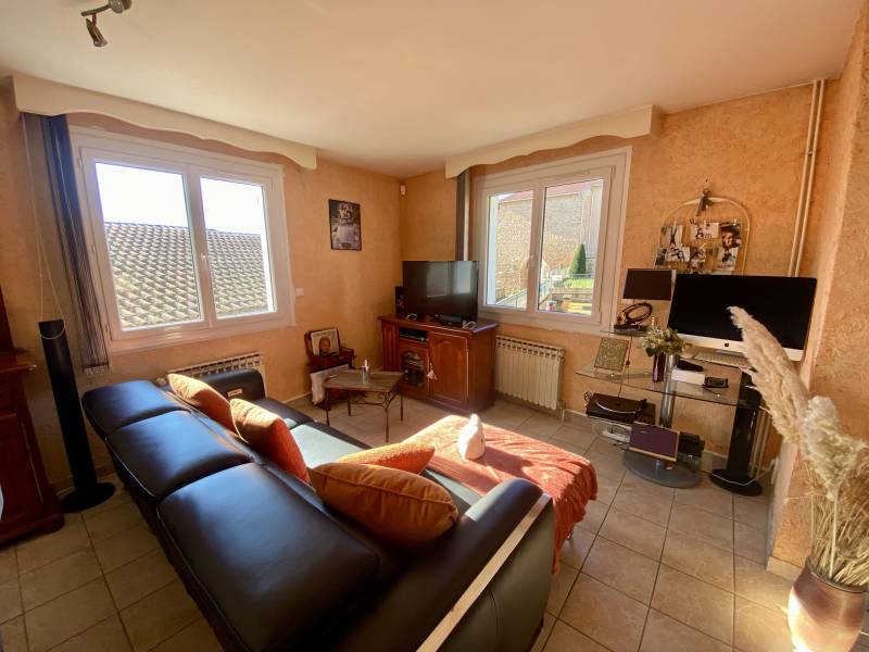 Disponible à la vente maison de 150 m2 à Perreux