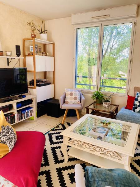 Appartement Charbonnières-les-Bains avec grande terrasse et vue panoramique 4 chambres 