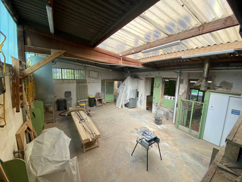 Lyon 01-A VENDRE – Ancienne menuiserie à réhabiliter en plein coeur du 1er arrondissement de Lyon.