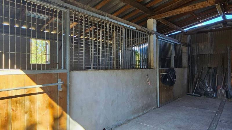 Propriété équestre de 5,7 hectares située dans les Bouches-du-Rhône