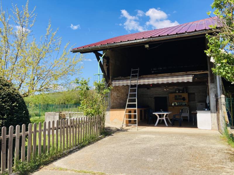 Maison 1900 sur parcelle arborée de 1125m² - Potentiel d'aménagement supplémentaire - Châtonnay