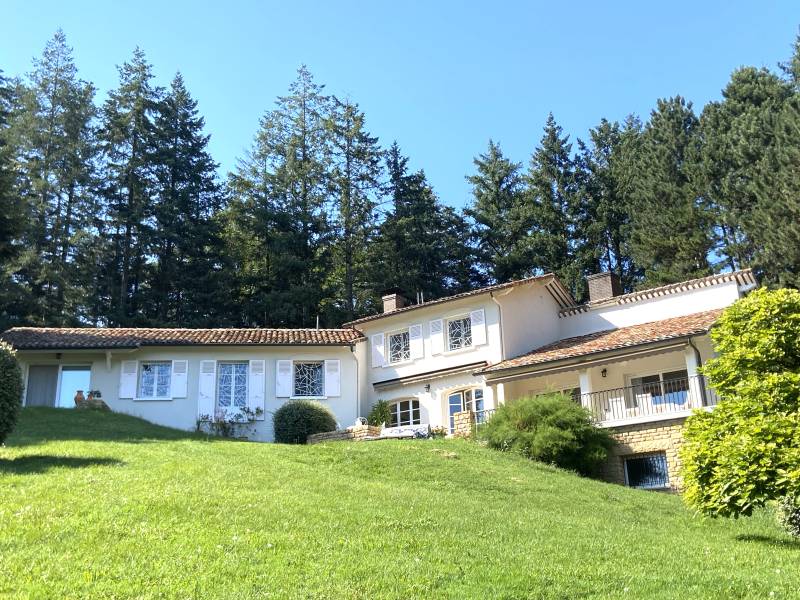 Maison et propriété d'exception dans les Monts d'Or, Limonest 6 chambres, au calme et sans vis a vis