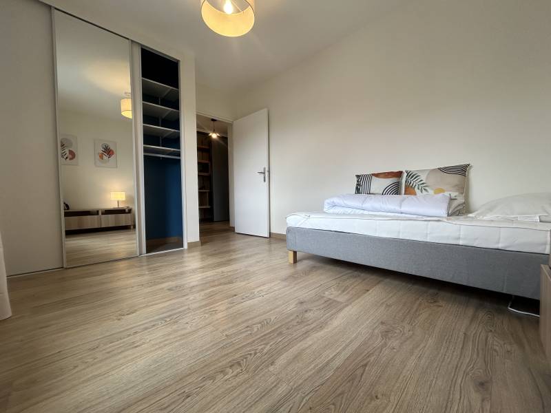 Tassin-la-Demi-Lune , Appartement 4 pièce(s) 94 m2