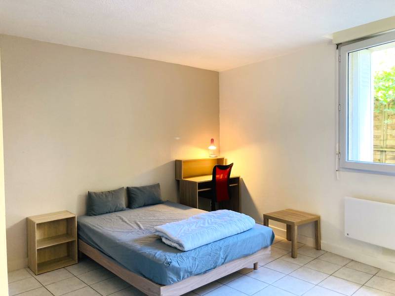 Proche toutes commodités - Studio meublé avec extérieur - Lyon 03