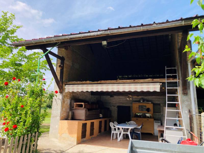 Maison T4 à fort potentiel d'aménagement - Châtonnay (38440)