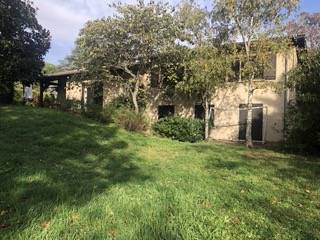 Maison proximité centre Champagne-au-Mont-d'Or  proximité commerces grand terrain au calme