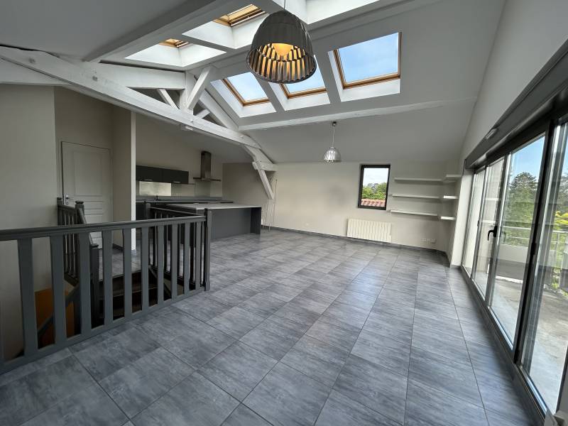 Appartement T4 Champagne-au-Mont-d'Or  