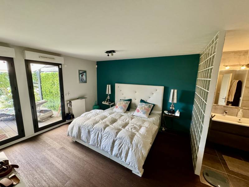 Dardilly, appartement T3 possibilité T4, grande terrasse, vue dégagée