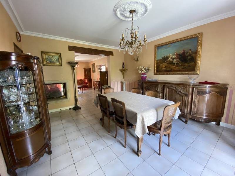 Maison de ville à rafraichir à Saint-Etienne 