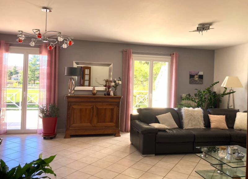 Agréable maison à vendre - Secteur calme et bucolique - Charantonnay (38790)