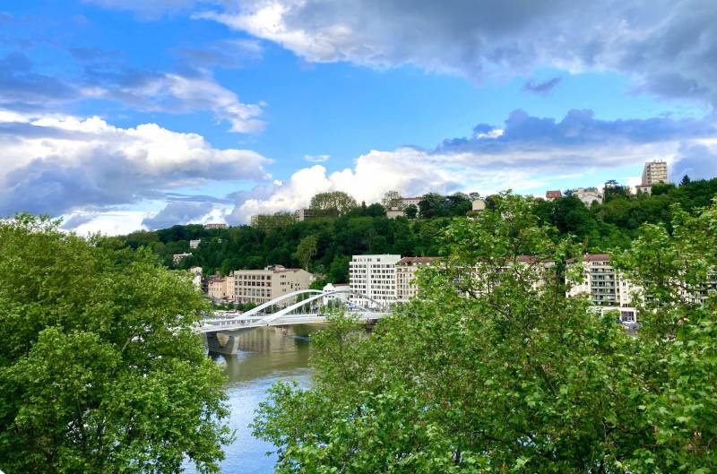 A VENDRE : T3 lumineux exposé Est / Ouest - Nombreux espaces de rangement