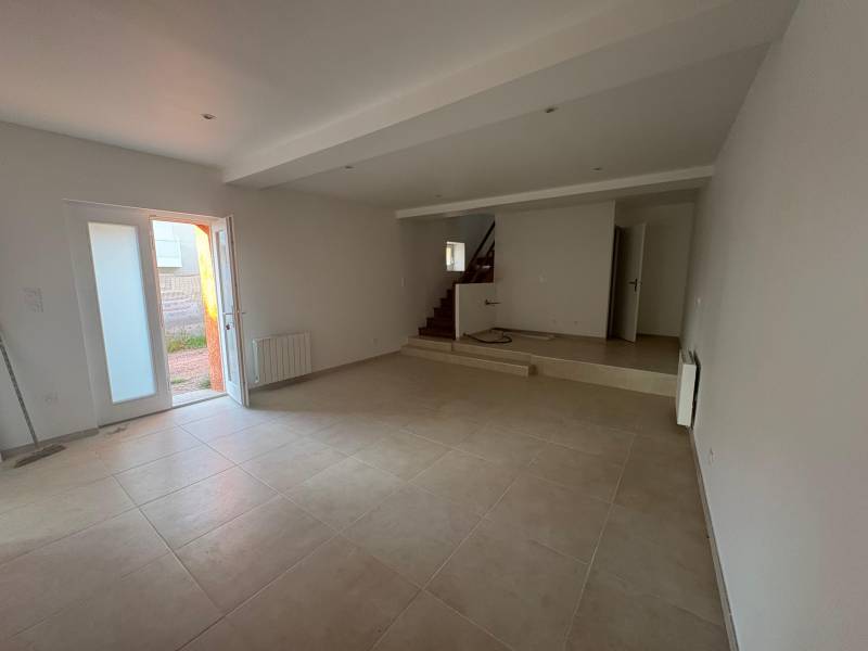 La Tour-de-Salvagny appartement rénové avec jardin et parking - 2 chambres - 68m2