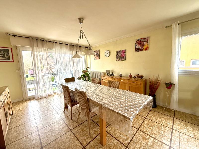 Maison de 120 m2 et 805 m2 