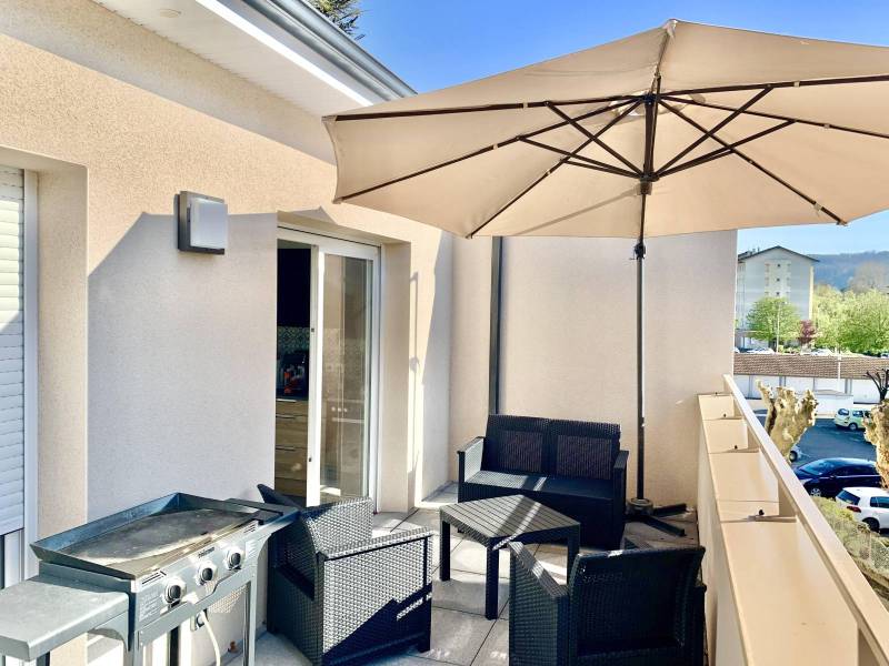 Bourgoin-Jallieu, rue de la Libération - Appartement de type 2 avec terrasse