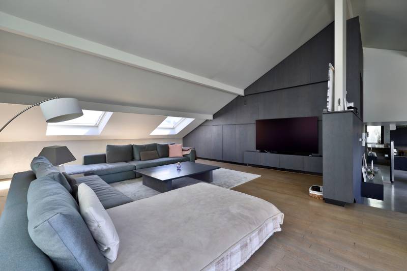 Lyon 8 - Toit-terrasse avec piscine privative  de 213m2 au coeur de Monplaisir