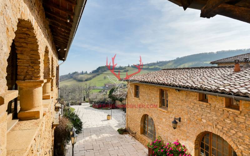 Ancien Prieuré de 432 m²