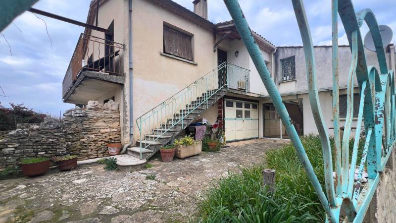 Maison à Vallabrix, à quelques minutes d’Uzès 