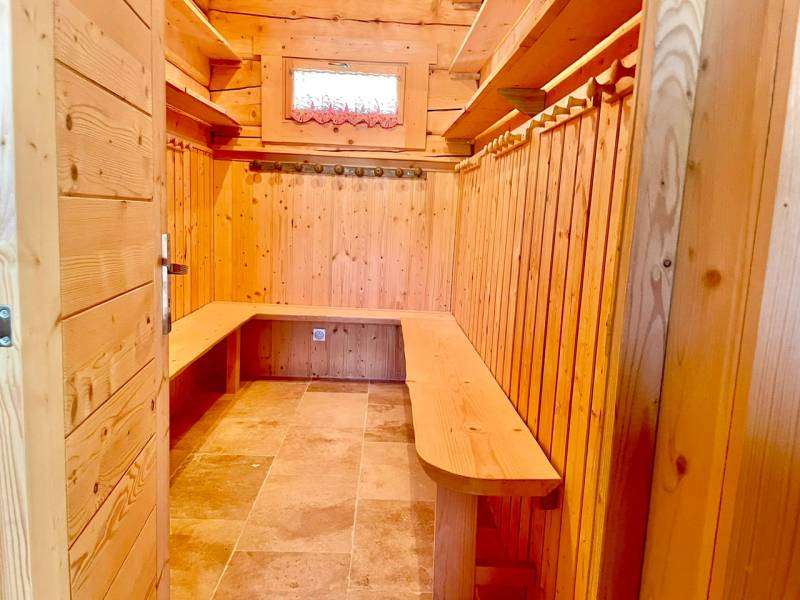 05250 devoluy chalet 7 chambres avec hamman 