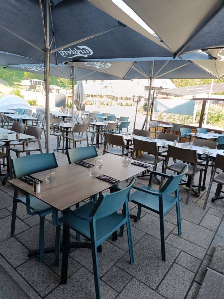 La Joue du Loup Front de Piste, Restaurant rentabilité assurée avis google 4,7 Rare