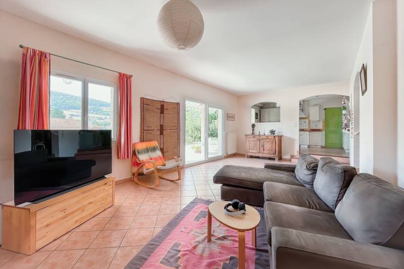 Maison individuelle disponible à la vente à Vindry-sur-Turdine