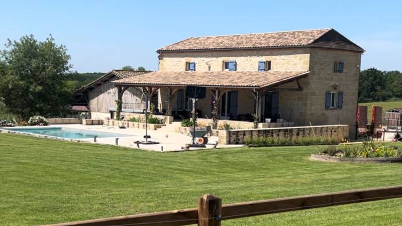 Lot-et-Garonne :  Propriété équestre d’exception de 23 hectares