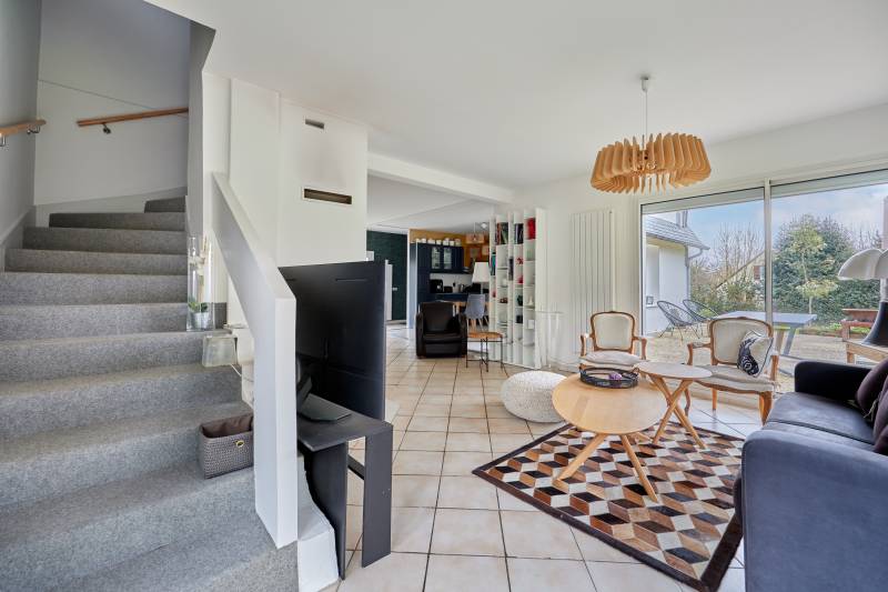 Maison sur grand terrain arboré de 5288 m²