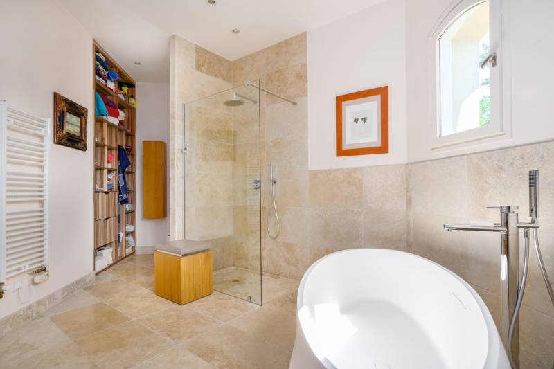 salle de bain haut de gamme