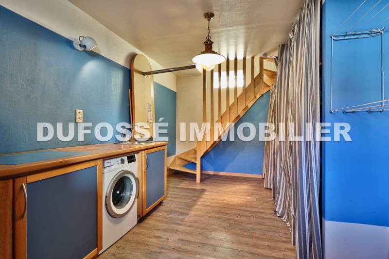 Maison sur Messimy avec Grande Buanderie