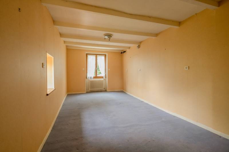 A Pommiers, maison à vendre lumineuse et au calme