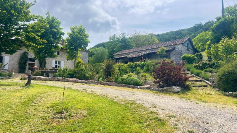 Domaine équestre de charme sur 40 hectares au coeur du Lot-et-Garonne