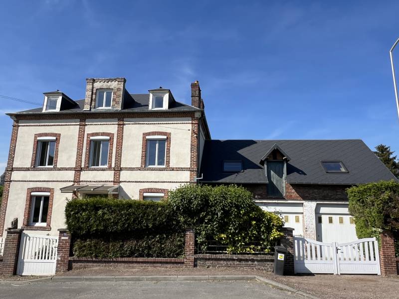 Maison vue de la facade principale