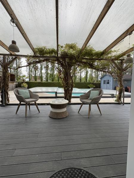 Maison proche des commoditées